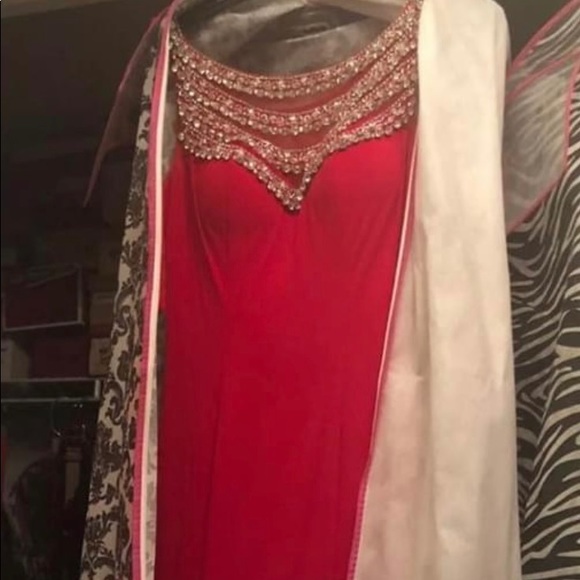 Prom Dress - Picture 3 of 10